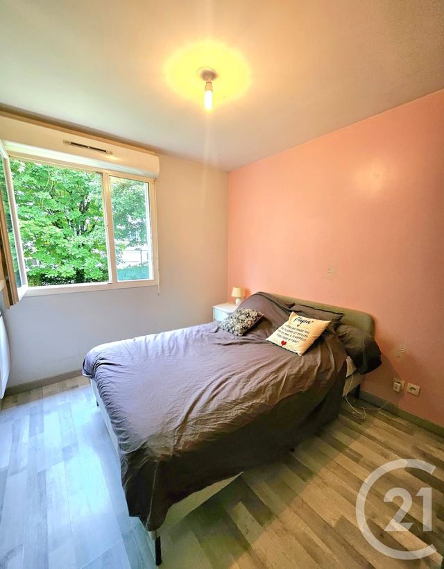 Appartement F3 à vendre - 3 pièces - 68.0 m2 - TRAPPES - 78 - ILE-DE-FRANCE - Century 21 Asf Immo