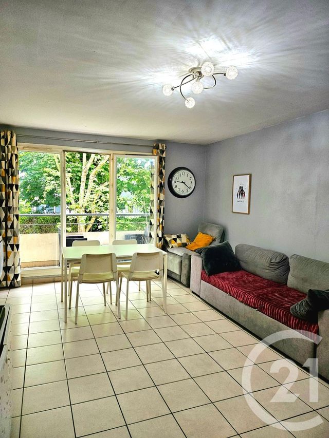 Appartement F3 à vendre - 3 pièces - 68.0 m2 - TRAPPES - 78 - ILE-DE-FRANCE - Century 21 Asf Immo