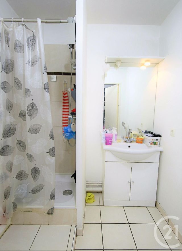 Afficher la photo en grand Appartement F2 à vendre - 2 pièces - 31.15 m2 - TRAPPES - 78 - ILE-DE-FRANCE - Century 21 Asf Immo