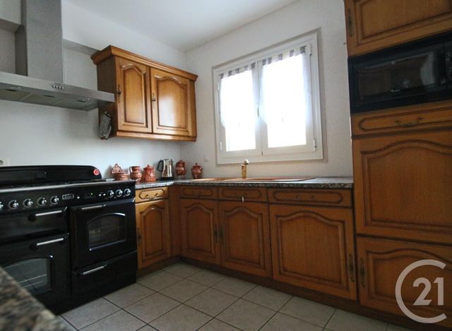 Afficher la photo en grand maison à vendre - 7 pièces - 126.87 m2 - TRAPPES - 78 - ILE-DE-FRANCE - Century 21 Asf Immo
