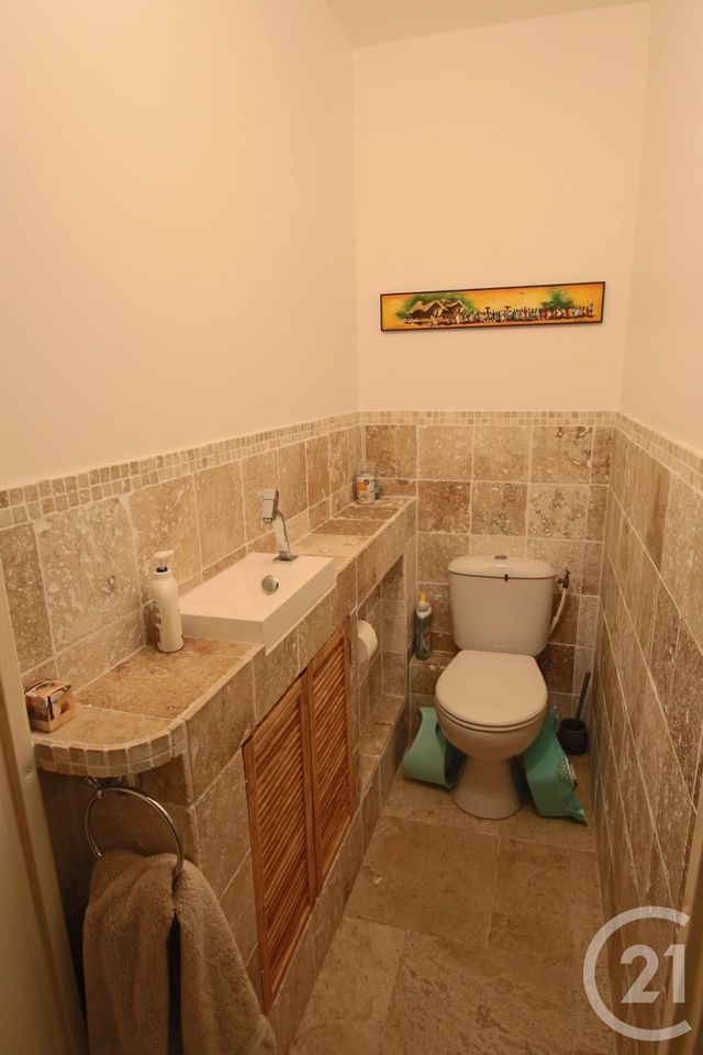 Afficher la photo en grand Appartement F4 à vendre - 4 pièces - 87.04 m2 - TRAPPES - 78 - ILE-DE-FRANCE - Century 21 Asf Immo