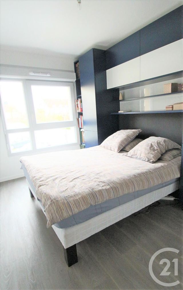 Afficher la photo en grand Appartement F3 à vendre - 3 pièces - 57.01 m2 - TRAPPES - 78 - ILE-DE-FRANCE - Century 21 Asf Immo