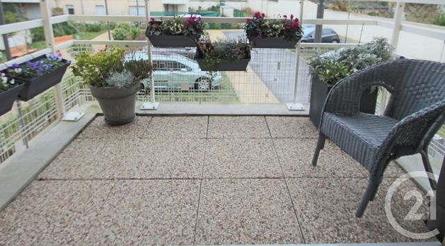 Afficher la photo en grand Appartement F3 à vendre - 3 pièces - 57.01 m2 - TRAPPES - 78 - ILE-DE-FRANCE - Century 21 Asf Immo