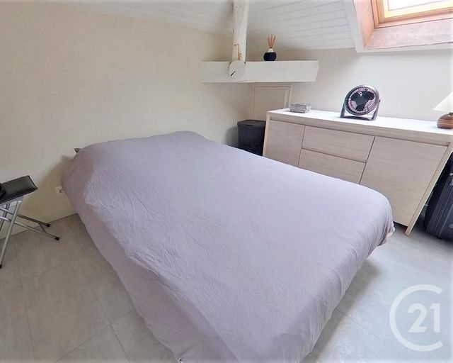 Afficher la photo en grand appartement à vendre - 2 pièces - 21.04 m2 - TRAPPES - 78 - ILE-DE-FRANCE - Century 21 Asf Immo