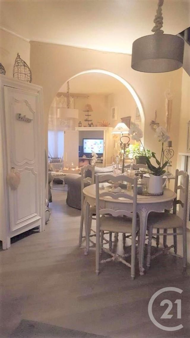 maison à vendre - 5 pièces - 84.38 m2 - TRAPPES - 78 - ILE-DE-FRANCE - Century 21 Asf Immo maison à vendre - 5 pièces - 84.38 m2 - TRAPPES - 78 - ILE-DE-FRANCE - Century 21 Asf Immo