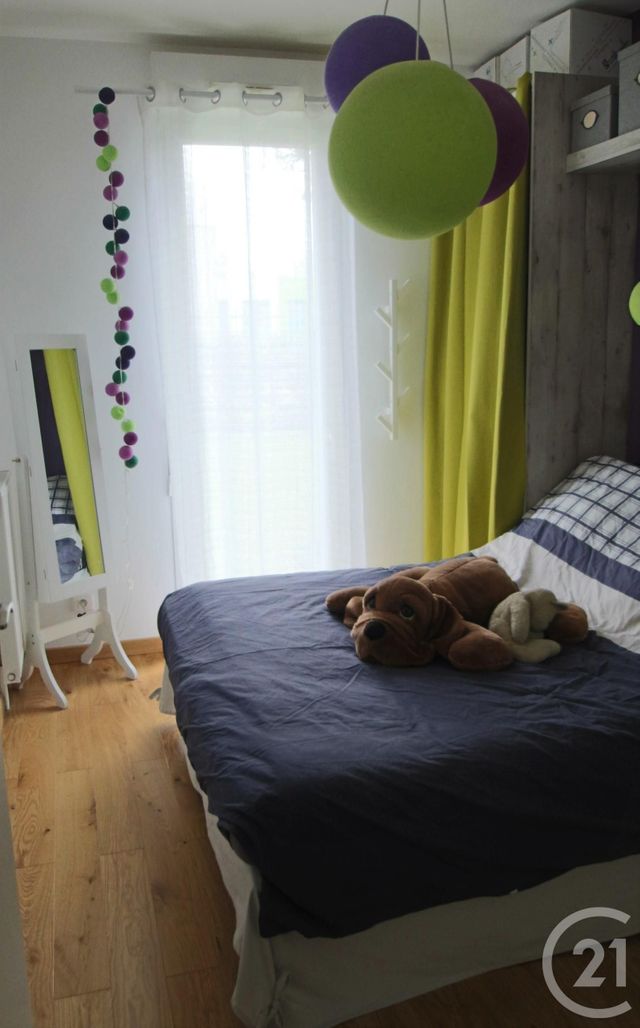 Afficher la photo en grand Appartement F4 à vendre - 4 pièces - 81.56 m2 - TRAPPES - 78 - ILE-DE-FRANCE - Century 21 Asf Immo