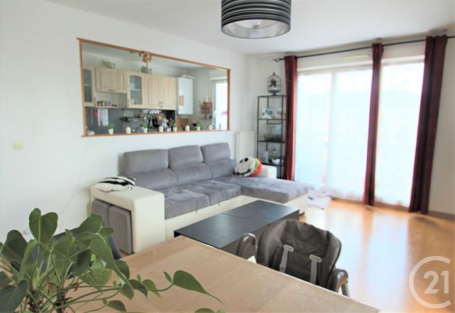 Afficher la photo en grand Appartement F4 à vendre - 4 pièces - 77.1 m2 - TRAPPES - 78 - ILE-DE-FRANCE - Century 21 Asf Immo