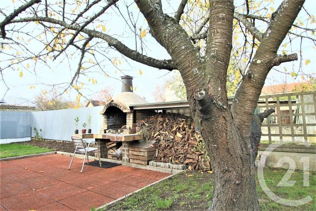 Appartement F5 à vendre - 5 pièces - 110.0 m2 - LA VERRIERE - 78 - ILE-DE-FRANCE - Century 21 Asf Immo Appartement F5 à vendre - 5 pièces - 110.0 m2 - LA VERRIERE - 78 - ILE-DE-FRANCE - Century 21 Asf Immo