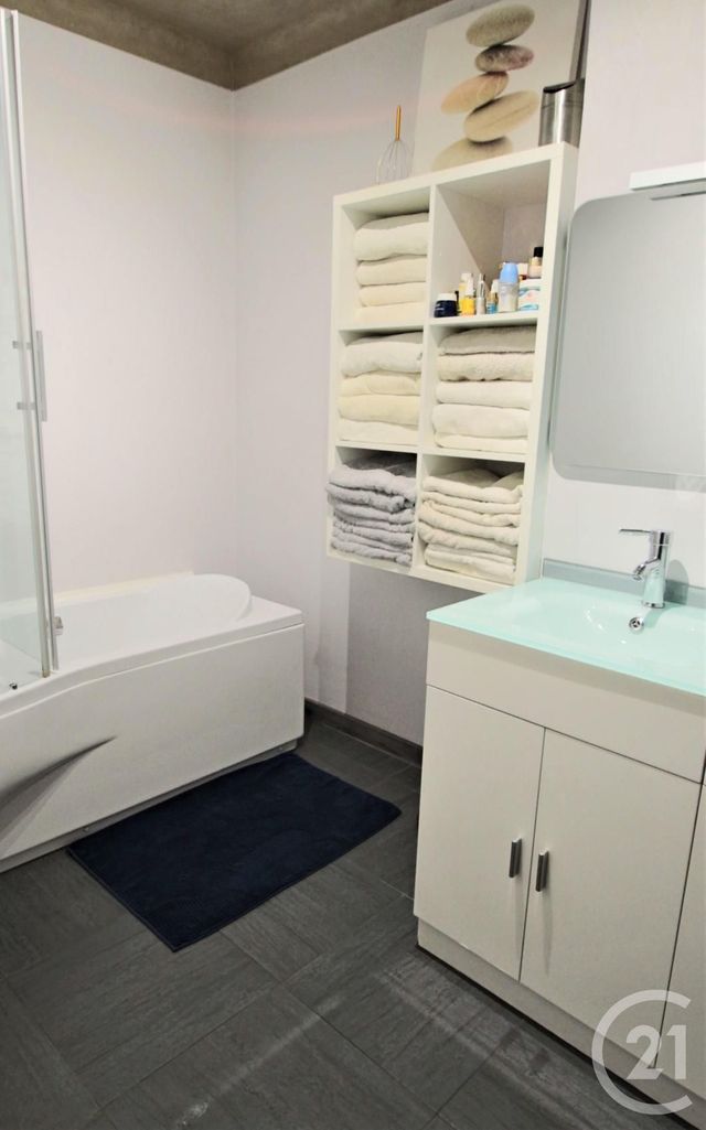 Appartement F5 à vendre - 5 pièces - 110.0 m2 - LA VERRIERE - 78 - ILE-DE-FRANCE - Century 21 Asf Immo Appartement F5 à vendre - 5 pièces - 110.0 m2 - LA VERRIERE - 78 - ILE-DE-FRANCE - Century 21 Asf Immo
