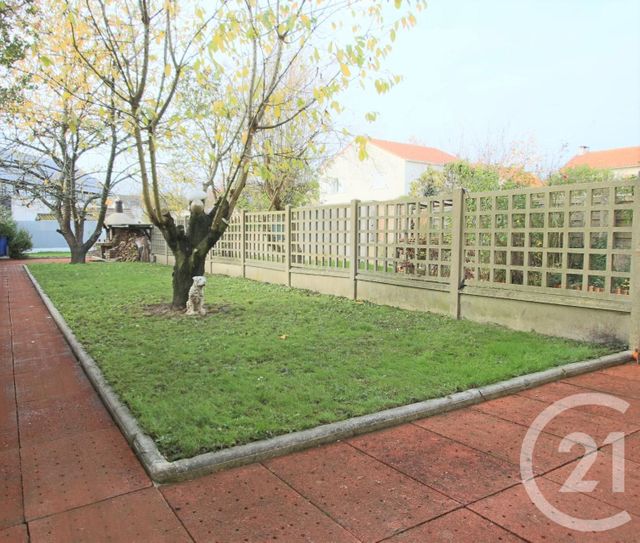 Appartement F5 à vendre - 5 pièces - 110.0 m2 - LA VERRIERE - 78 - ILE-DE-FRANCE - Century 21 Asf Immo Appartement F5 à vendre - 5 pièces - 110.0 m2 - LA VERRIERE - 78 - ILE-DE-FRANCE - Century 21 Asf Immo