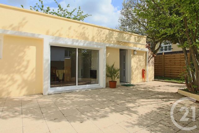 maison à vendre - 3 pièces - 45.0 m2 - TRAPPES - 78 - ILE-DE-FRANCE - Century 21 Asf Immo maison à vendre - 3 pièces - 45.0 m2 - TRAPPES - 78 - ILE-DE-FRANCE - Century 21 Asf Immo