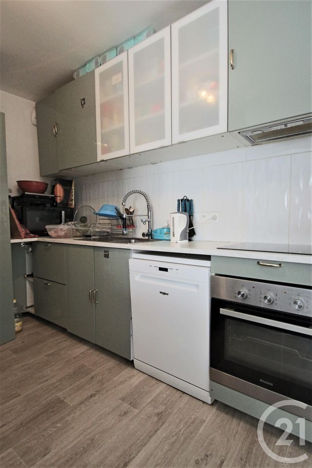 Appartement F3 à vendre - 3 pièces - 53.47 m2 - TRAPPES - 78 - ILE-DE-FRANCE - Century 21 Asf Immo Appartement F3 à vendre - 3 pièces - 53.47 m2 - TRAPPES - 78 - ILE-DE-FRANCE - Century 21 Asf Immo