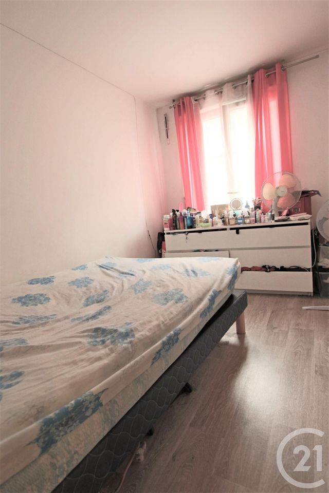 Appartement F3 à vendre - 3 pièces - 53.47 m2 - TRAPPES - 78 - ILE-DE-FRANCE - Century 21 Asf Immo Appartement F3 à vendre - 3 pièces - 53.47 m2 - TRAPPES - 78 - ILE-DE-FRANCE - Century 21 Asf Immo