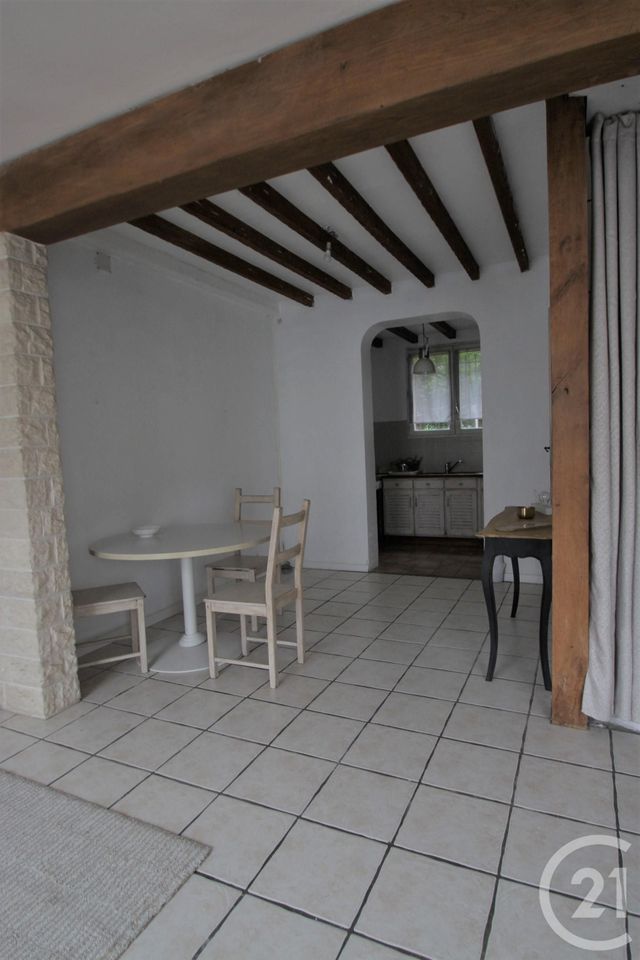 Afficher la photo en grand Appartement F4 à vendre - 4 pièces - 78.97 m2 - TRAPPES - 78 - ILE-DE-FRANCE - Century 21 Asf Immo
