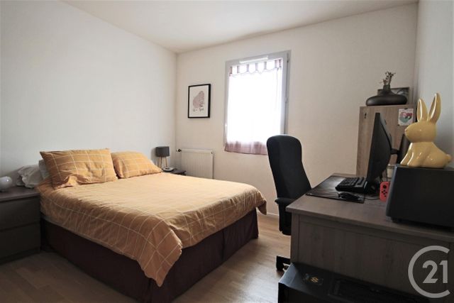 Appartement T4 à vendre - 4 pièces - 80.0 m2 - TRAPPES - 78 - ILE-DE-FRANCE - Century 21 Asf Immo Appartement T4 à vendre - 4 pièces - 80.0 m2 - TRAPPES - 78 - ILE-DE-FRANCE - Century 21 Asf Immo