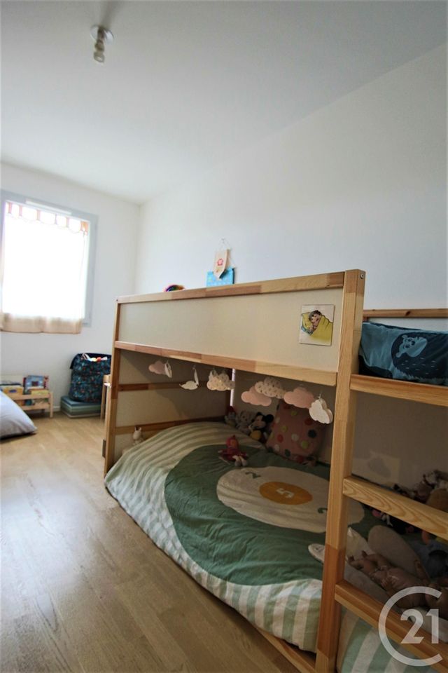 Appartement T4 à vendre - 4 pièces - 80.0 m2 - TRAPPES - 78 - ILE-DE-FRANCE - Century 21 Asf Immo Appartement T4 à vendre - 4 pièces - 80.0 m2 - TRAPPES - 78 - ILE-DE-FRANCE - Century 21 Asf Immo