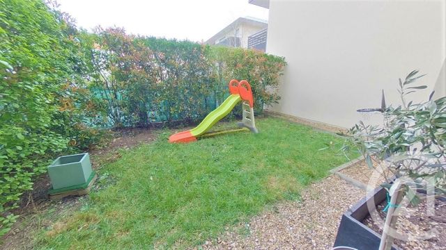 Appartement T4 à vendre - 4 pièces - 80.0 m2 - TRAPPES - 78 - ILE-DE-FRANCE - Century 21 Asf Immo Appartement T4 à vendre - 4 pièces - 80.0 m2 - TRAPPES - 78 - ILE-DE-FRANCE - Century 21 Asf Immo