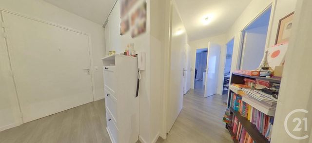 Appartement F4 à vendre - 4 pièces - 78.0 m2 - TRAPPES - 78 - ILE-DE-FRANCE - Century 21 Asf Immo Appartement F4 à vendre - 4 pièces - 78.0 m2 - TRAPPES - 78 - ILE-DE-FRANCE - Century 21 Asf Immo