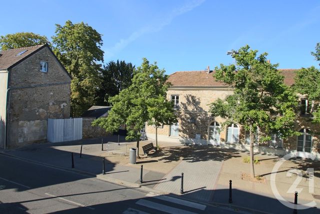 Appartement F2 à louer - 2 pièces - 32.39 m2 - EVRY - 91 - ILE-DE-FRANCE - Century 21 Asf Immo Appartement F2 à louer - 2 pièces - 32.39 m2 - EVRY - 91 - ILE-DE-FRANCE - Century 21 Asf Immo
