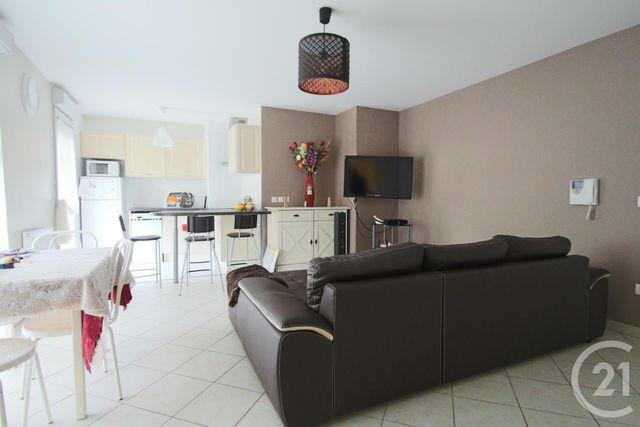 Appartement F2 à louer - 2 pièces - 44.6 m2 - TRAPPES - 78 - ILE-DE-FRANCE - Century 21 Asf Immo Appartement F2 à louer - 2 pièces - 44.6 m2 - TRAPPES - 78 - ILE-DE-FRANCE - Century 21 Asf Immo