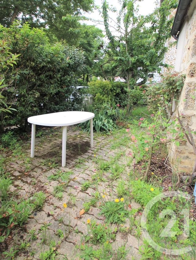 Afficher la photo en grand Appartement F3 à vendre - 3 pièces - 55.67 m2 - TRAPPES - 78 - ILE-DE-FRANCE - Century 21 Asf Immo