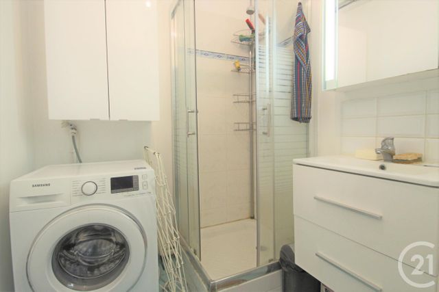 Afficher la photo en grand Appartement F3 à louer - 3 pièces - 64.68 m2 - TRAPPES - 78 - ILE-DE-FRANCE - Century 21 Asf Immo