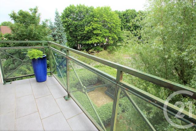Afficher la photo en grand Appartement F5 à vendre - 5 pièces - 94.63 m2 - TRAPPES - 78 - ILE-DE-FRANCE - Century 21 Asf Immo