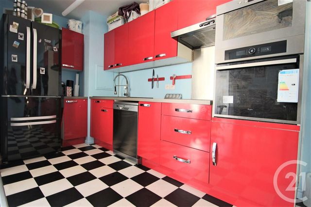 Afficher la photo en grand Appartement F3 à vendre - 3 pièces - 64.0 m2 - TRAPPES - 78 - ILE-DE-FRANCE - Century 21 Asf Immo