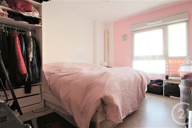 Afficher la photo en grand Appartement F3 à vendre - 3 pièces - 64.0 m2 - TRAPPES - 78 - ILE-DE-FRANCE - Century 21 Asf Immo