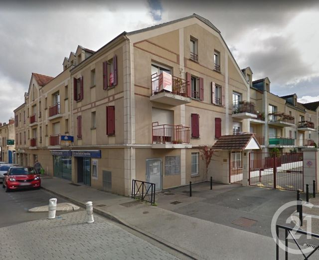 Afficher la photo en grand Appartement F3 à louer - 3 pièces - 55.0 m2 - TRAPPES - 78 - ILE-DE-FRANCE - Century 21 Asf Immo