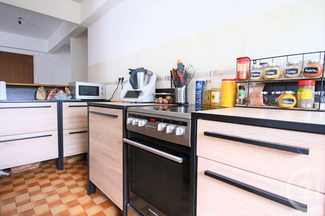 Afficher la photo en grand Appartement F4 à vendre - 4 pièces - 81.27 m2 - TRAPPES - 78 - ILE-DE-FRANCE - Century 21 Asf Immo