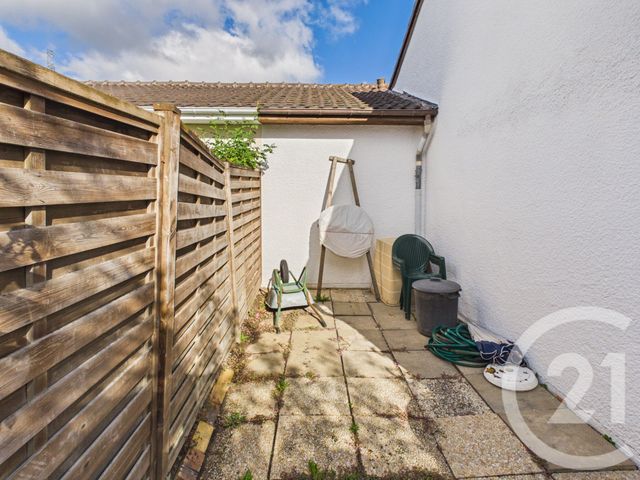 maison à vendre - 5 pièces - 123.0 m2 - TRAPPES - 78 - ILE-DE-FRANCE - Century 21 Asf Immo