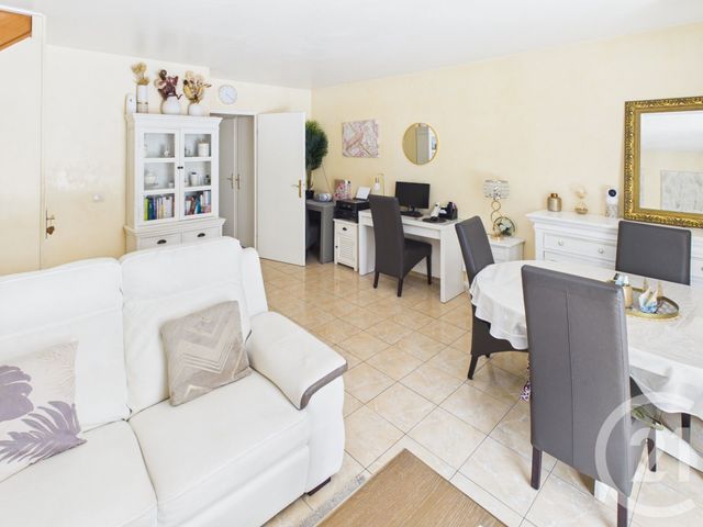 maison à vendre - 5 pièces - 90.0 m2 - TRAPPES - 78 - ILE-DE-FRANCE - Century 21 Asf Immo