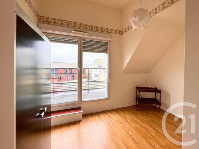 Appartement F5 à vendre - 5 pièces - 110.0 m2 - TRAPPES - 78 - ILE-DE-FRANCE - Century 21 Asf Immo