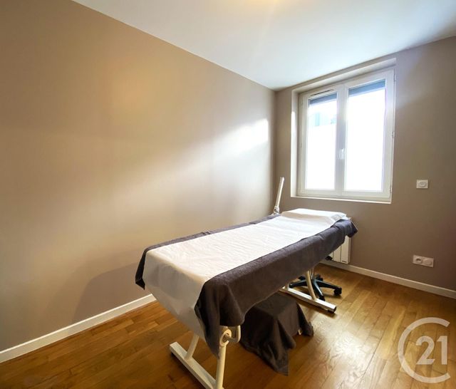 commerce à louer - 23.03 m2 - TRAPPES - 78 - ILE-DE-FRANCE - Century 21 Asf Immo