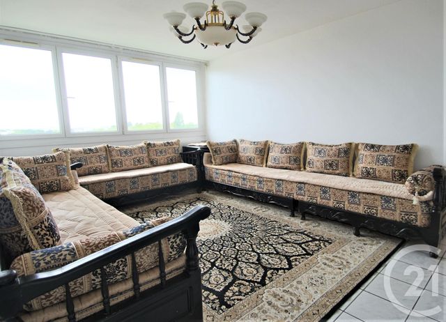 Appartement F5 à vendre - 5 pièces - 95.0 m2 - TRAPPES - 78 - ILE-DE-FRANCE - Century 21 Asf Immo