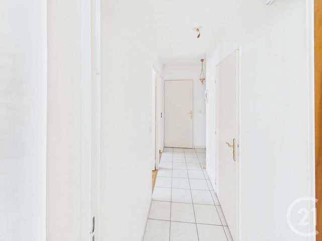 Appartement F3 à vendre - 3 pièces - 64.43 m2 - TRAPPES - 78 - ILE-DE-FRANCE - Century 21 Asf Immo