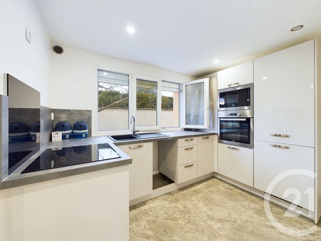 Afficher la photo en grand maison à vendre - 3 pièces - 60.0 m2 - TRAPPES - 78 - ILE-DE-FRANCE - Century 21 Asf Immo