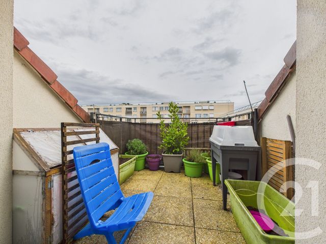 Afficher la photo en grand Appartement à vendre - 5 pièces - 95.44 m2 - TRAPPES - 78 - ILE-DE-FRANCE - Century 21 Asf Immo