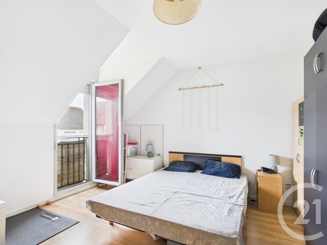 Afficher la photo en grand Appartement à vendre - 5 pièces - 95.44 m2 - TRAPPES - 78 - ILE-DE-FRANCE - Century 21 Asf Immo