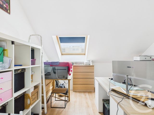 Afficher la photo en grand Appartement à vendre - 5 pièces - 95.44 m2 - TRAPPES - 78 - ILE-DE-FRANCE - Century 21 Asf Immo
