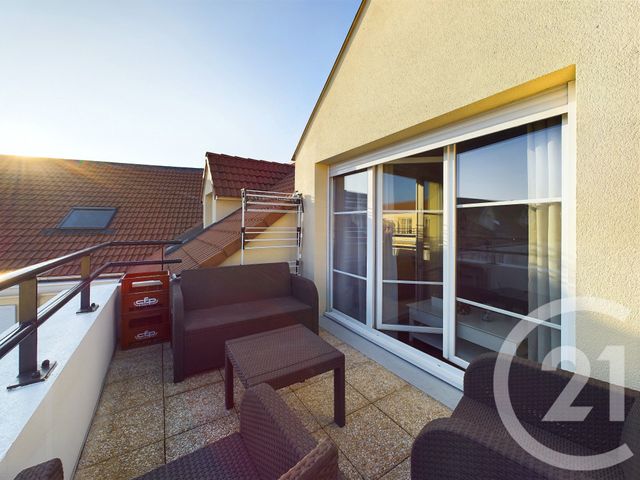 Appartement F3 bis à vendre - 3 pièces - 78.0 m2 - TRAPPES - 78 - ILE-DE-FRANCE - Century 21 Asf Immo