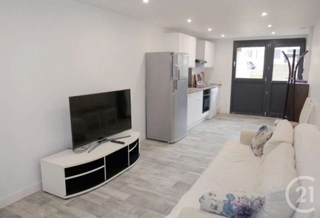Appartement Studio à louer TRAPPES
