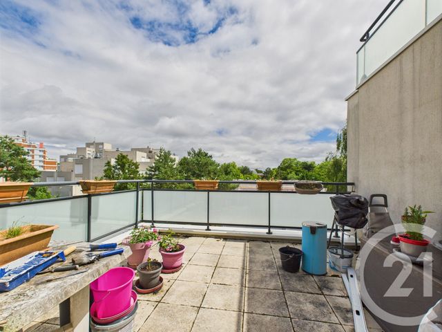 Appartement à vendre - 3 pièces - 66.0 m2 - TRAPPES - 78 - ILE-DE-FRANCE - Century 21 Asf Immo