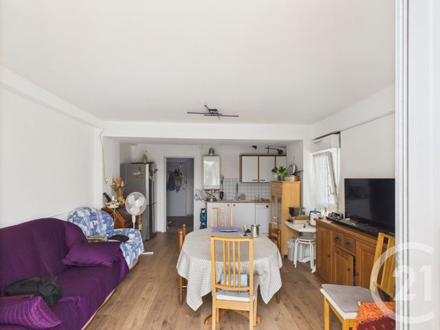 Appartement à vendre - 3 pièces - 66.0 m2 - TRAPPES - 78 - ILE-DE-FRANCE - Century 21 Asf Immo