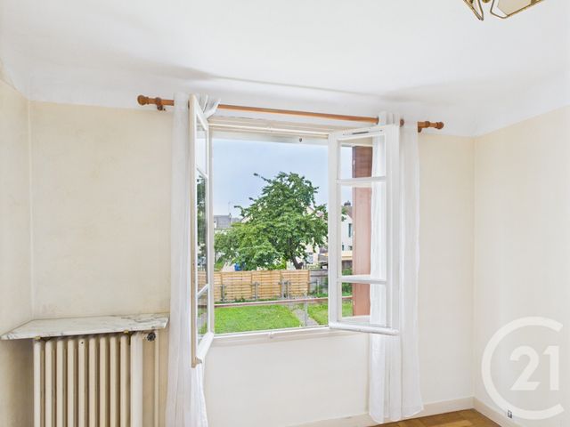 maison à vendre - 4 pièces - 75.07 m2 - TRAPPES - 78 - ILE-DE-FRANCE - Century 21 Asf Immo