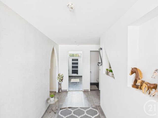 maison à vendre - 5 pièces - 278.0 m2 - TRAPPES - 78 - ILE-DE-FRANCE - Century 21 Asf Immo