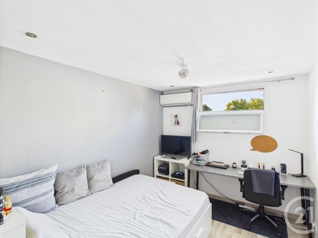 maison à vendre - 5 pièces - 278.0 m2 - TRAPPES - 78 - ILE-DE-FRANCE - Century 21 Asf Immo