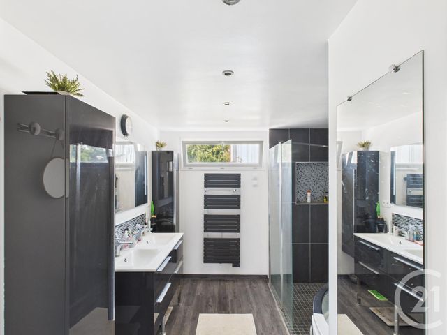 maison à vendre - 5 pièces - 278.0 m2 - TRAPPES - 78 - ILE-DE-FRANCE - Century 21 Asf Immo