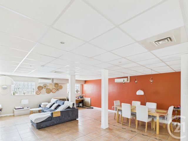 maison à vendre - 5 pièces - 278.0 m2 - TRAPPES - 78 - ILE-DE-FRANCE - Century 21 Asf Immo